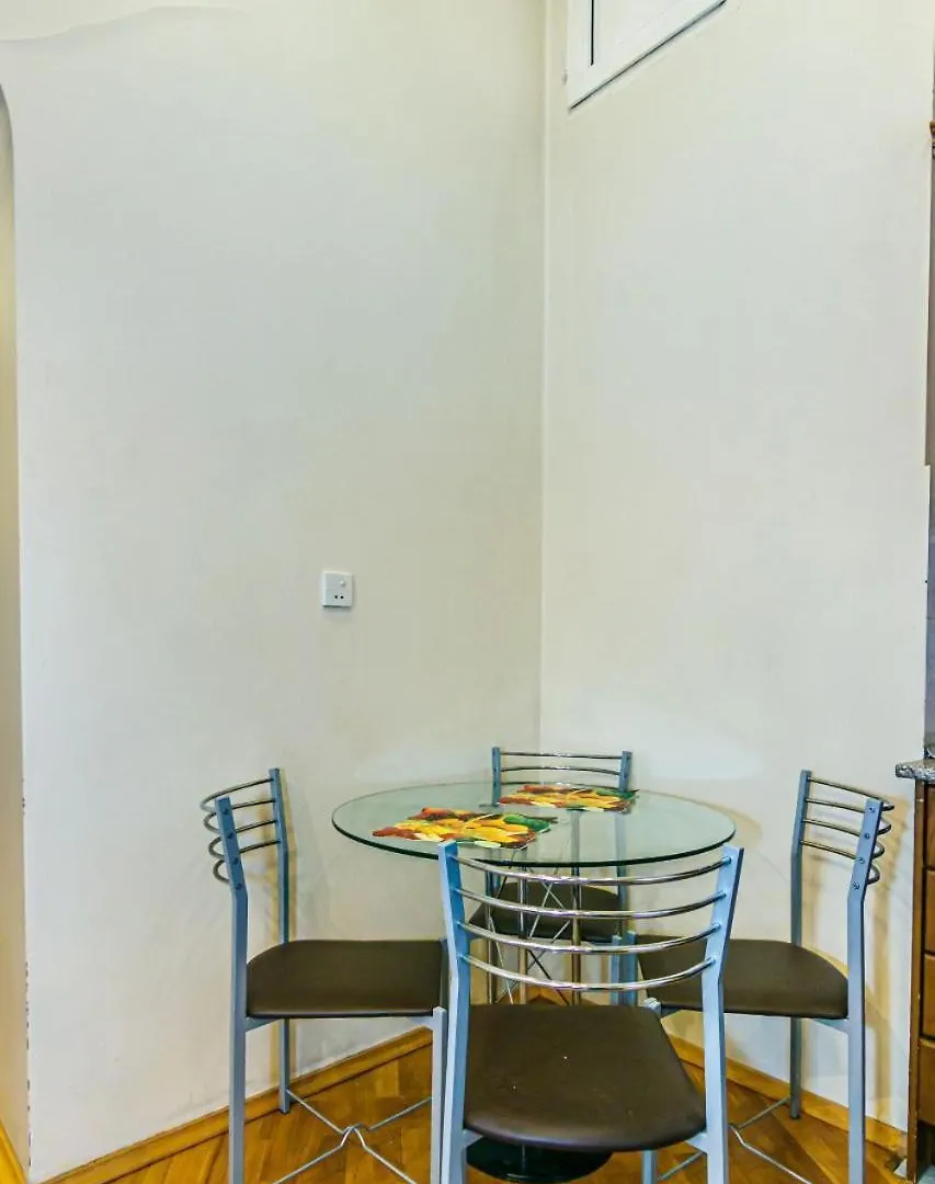 Ross Apartment Baku 0*,