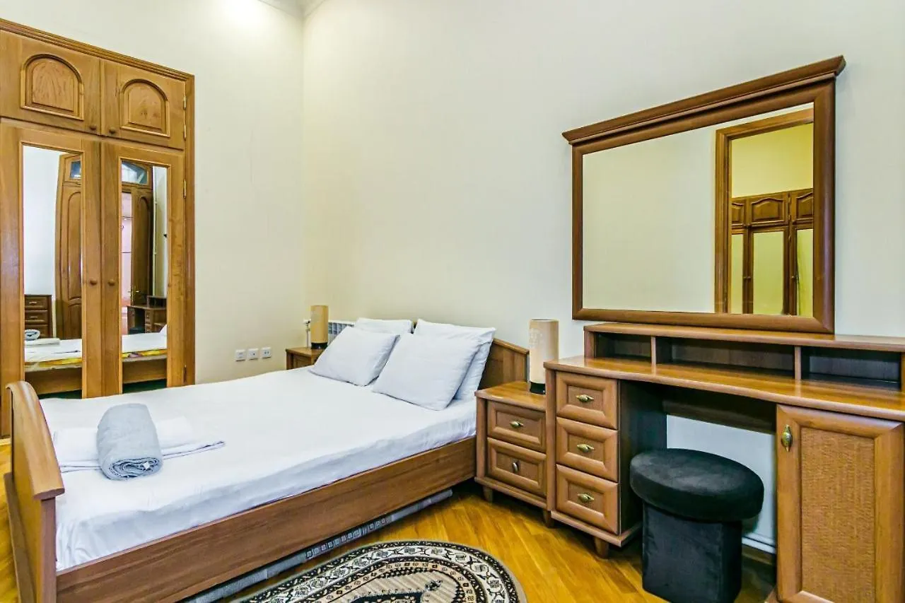 Ross Apartment Baku